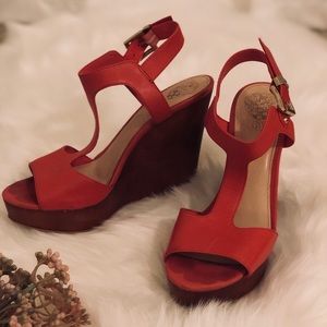 💥 Vince Camuto Wedges Shoes 💥